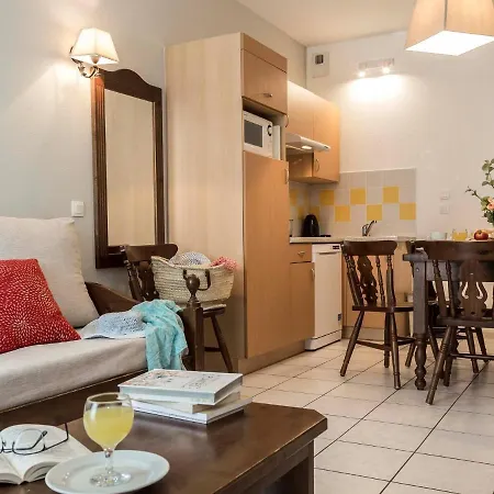 Picturesque With A Dishwasher On A Quiet Place * Bergheim
